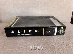 Signed by SIGOURNEY WEAVER 2006 McFarlane Toys Alien 3D Pop Light Up Poster