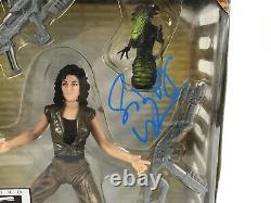 Sigourney Weaver Signed Alien Movie Ripley Action Figure Toy Statue Sci-Fi + BAS