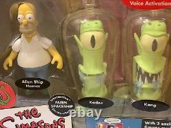 Simpsons Treehouse Of Horror Alien Spaceship Homer Kodos Kang Playmates NEW NIB