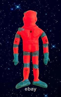 Vintage 1960 Colorforms Aliens Outer Space Men ELECTRON Mini Action Figure Rare