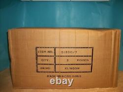 Vintage 1974 Mego Star Trek Klingon Alien 8 Figure CASE FRESH with shipping box