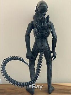 Vintage 1979 18'' Alien Action Figure