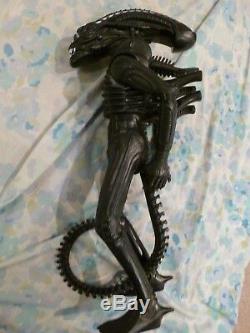 Vintage 1979 18'' Alien Action Figure And Box