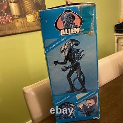 Vintage 1979 Kenner ALIEN Big Chap Xenomorph Figure With Original Box Rare