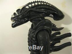 Vintage 1979 Kenner ALIEN Complete with Teeth Dome Spikes VF + Box ORIGINAL NR