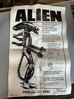 Vintage 1979 Kenner Alien 18 Poseable Action Figure Xenomorph Box & Poster
