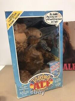 Vintage ALF Lot 1987 Coleco Alf Talking Storytelling Animated withCassette & Clock