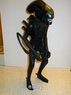 Vintage Kenner 1979 18 Alien Xenomorph includes dome and rear spike