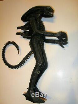 Vintage Kenner 1979 18 Alien Xenomorph includes dome and rear spike
