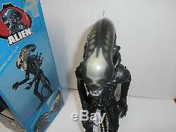 Vintage Kenner 1979 18 Inch Alien Action Figure With Original Box