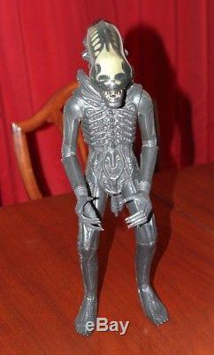 Vintage Kenner Alien Figure 1979 18 Excellent Cond COMPLETE w ORIGINAL DOME