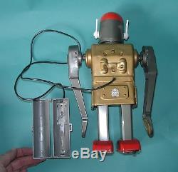 Vintage Marx Battery Operated Robot Mr Mercury In Original Box Space Alien Man