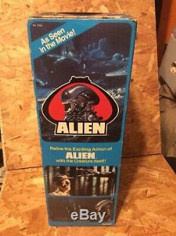 Vintage kenner18 ALIEN with dome /box/poster see pics excellent box & condition