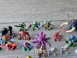 Vtg Fistful of Aliens Lot of 50 Micro Mini Figures Rare 1990s Small Soldiers +